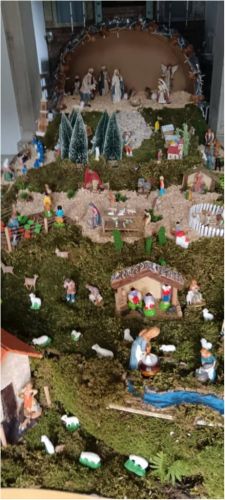 Rota dos pres&eacute;pios, Natal na minha Aldeia, &aacute;rvores de natal na Pra&ccedil;a